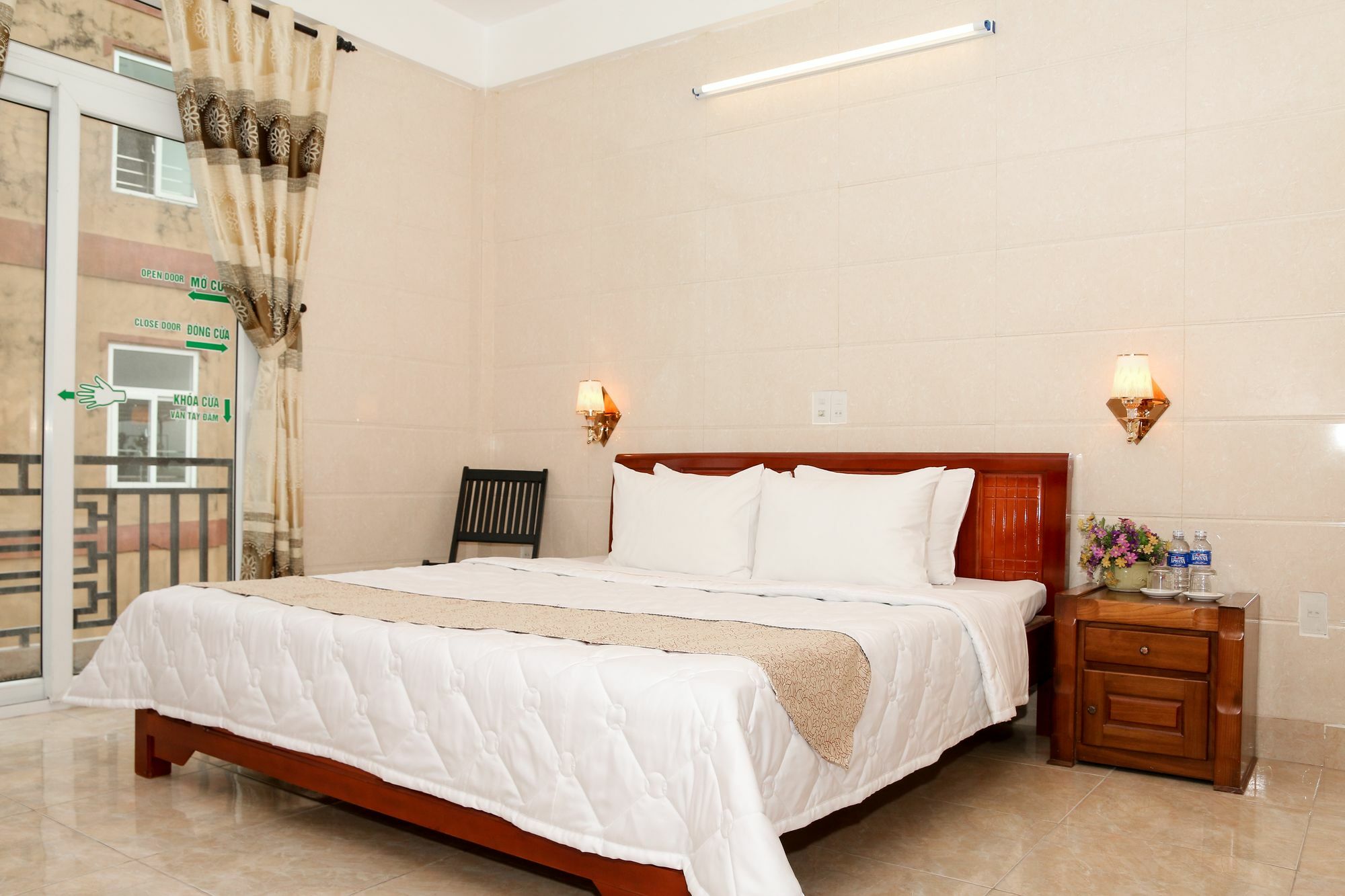 Hue Family Boutique Homestay Exterior photo
